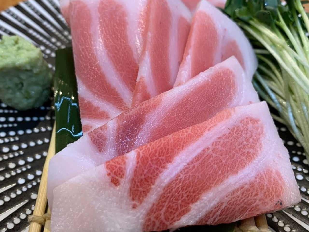 本マグロの盛り合わせB (大トロ+背肉)